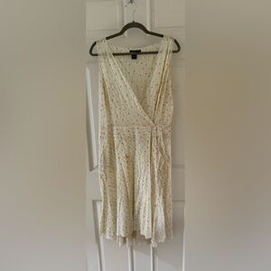 Max Edition Floral Dress - Size Medium | Color: Cream